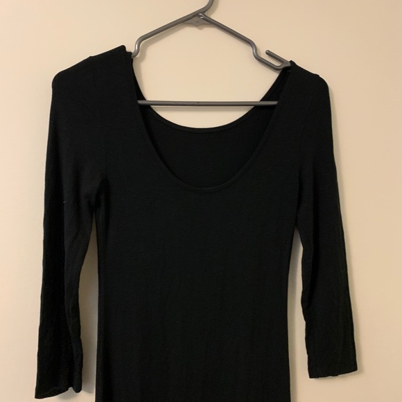 Aritzia Maxi Dress - Picture 2 of 3